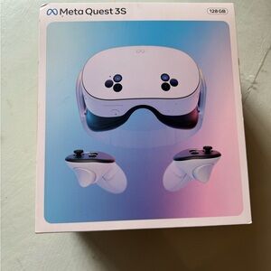 Quest 3S VR Headset - White